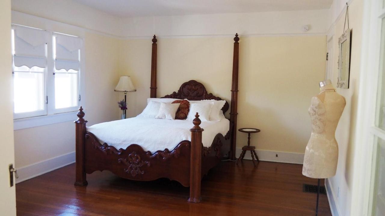Lady Geneva Bed&Breakfast Medford Exterior foto