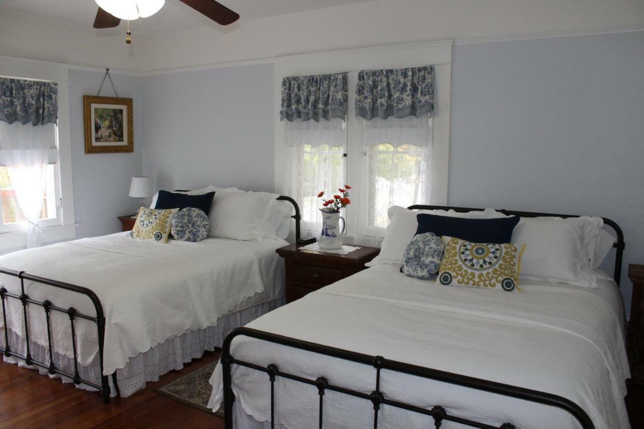 Lady Geneva Bed&Breakfast Medford Exterior foto